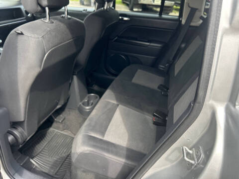 2012 Jeep Compass Sport