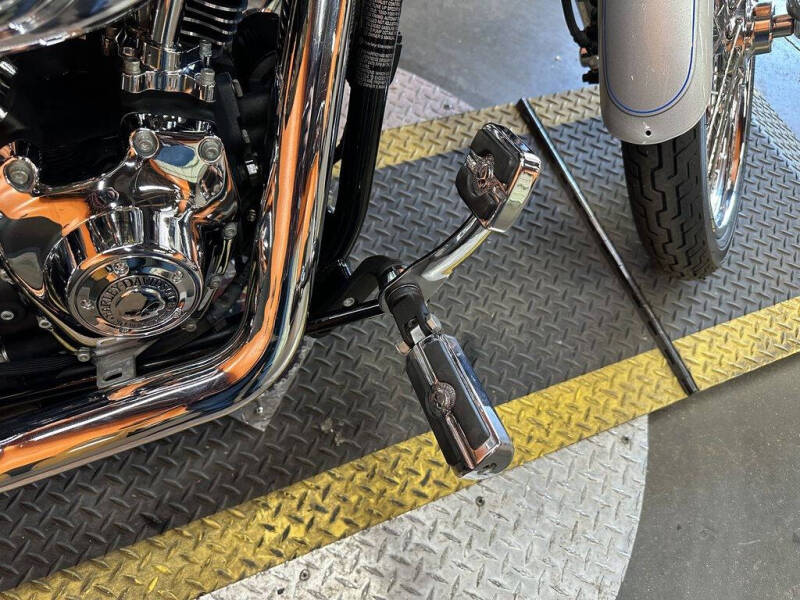 2004 Harley-Davidson FXDWG - Dyna Wide Glide&