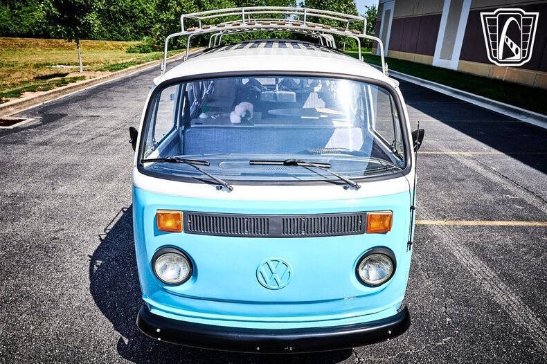 1990 Volkswagen Bus