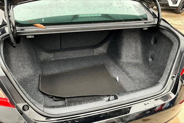 2021 Honda Accord Hybrid EX