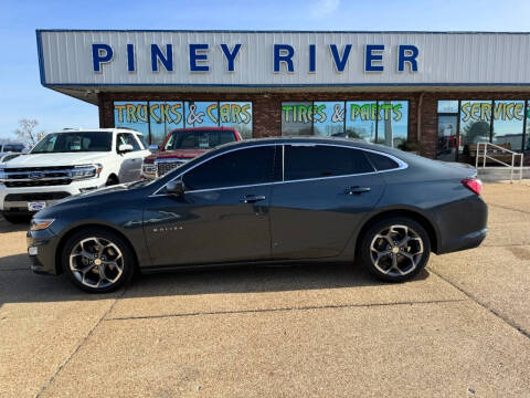 2021 Chevrolet Malibu for sale at Piney River Ford in Houston MO