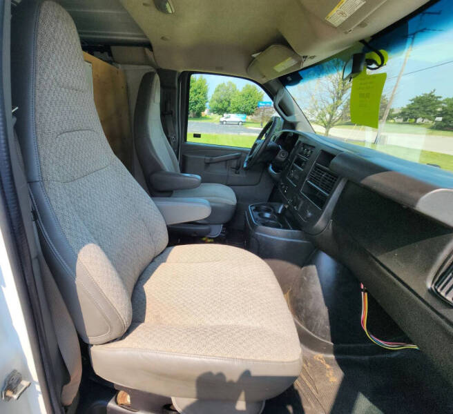 2016 GMC Savana 3500