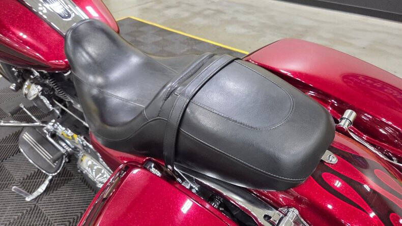 2017 Harley-Davidson FLH