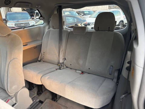2013 Toyota Sienna