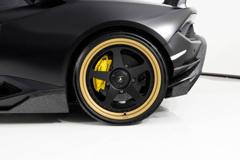 2018 Lamborghini Huracan LP 640-4 Performante