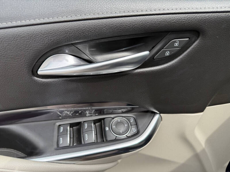 2019 Cadillac XT4 Luxury