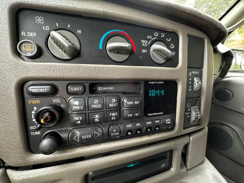 2000 Chevrolet Astro