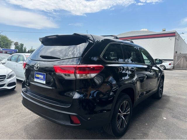 2019 Toyota Highlander for sale at Tracy Auto Depot in Tracy, CA