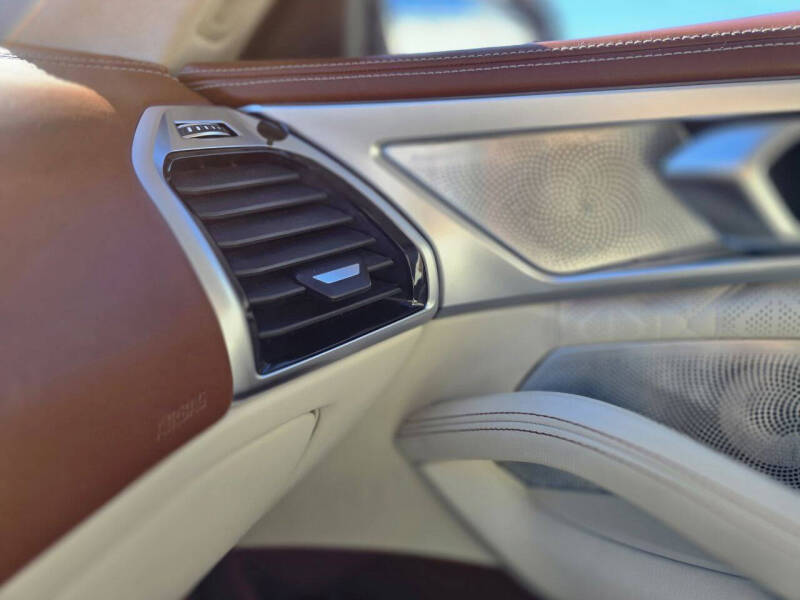 2020 BMW M8 Competition