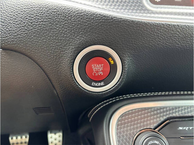 2016 Dodge Challenger SRT Hellcat
