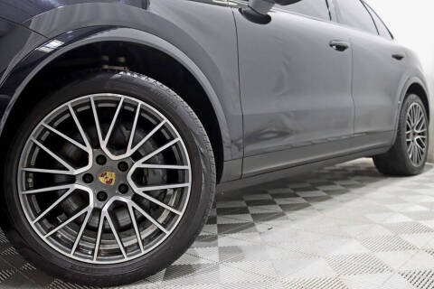 2019 Porsche Cayenne S