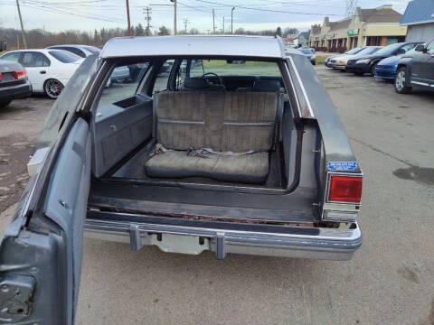 1986 Oldsmobile Custom Cruiser