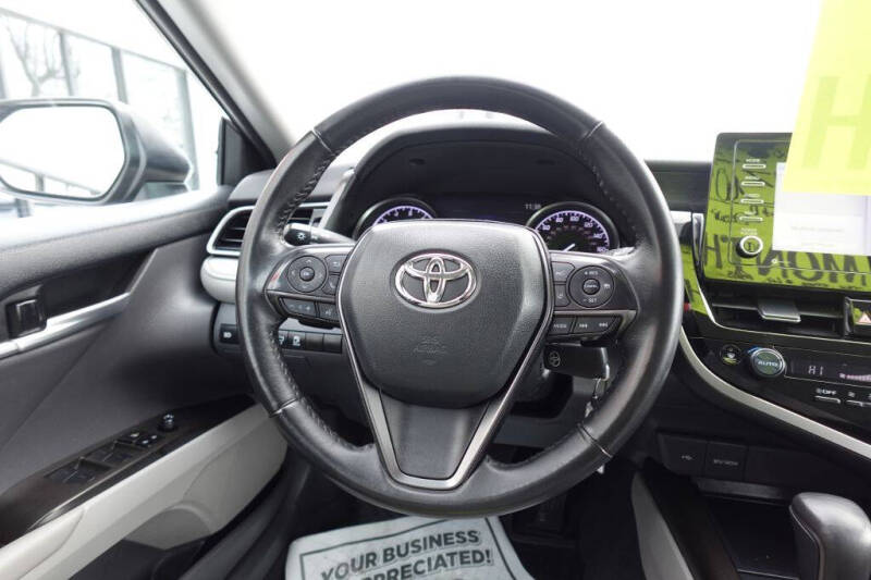 2024 Toyota Camry SE Nightshade