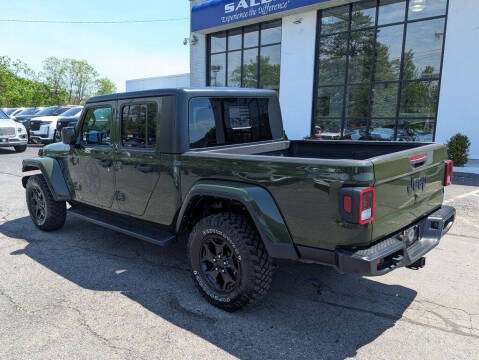 2022 Jeep Gladiator Sport
