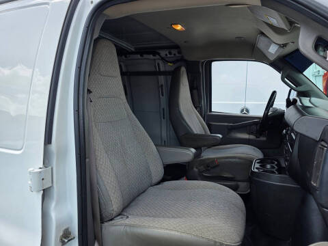 2018 Chevrolet Express 2500