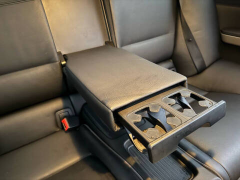 2012 BMW 3 Series 335i