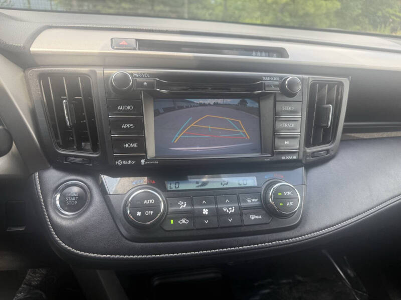 2017 Toyota RAV4 XLE