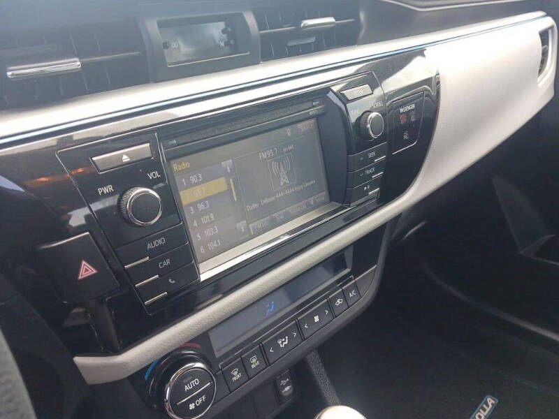 2016 Toyota Corolla LE