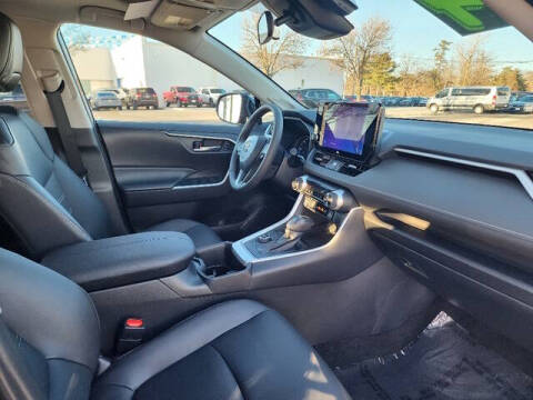 2024 Toyota RAV4 Hybrid XLE Premium