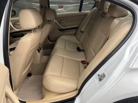 2011 BMW 3 Series 328i