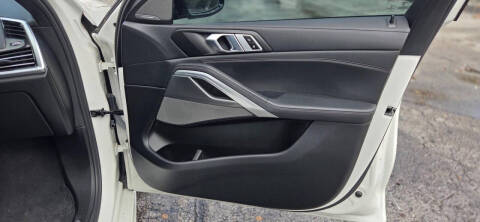 2023 BMW X6 xDrive40i