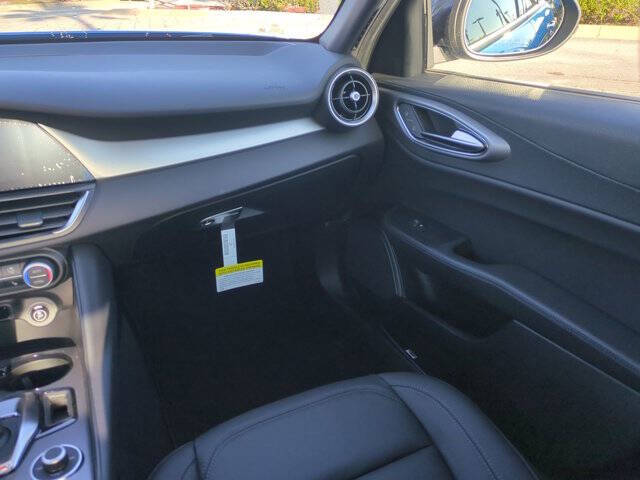 2025 Alfa Romeo Giulia