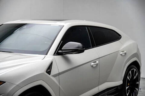 2022 Lamborghini Urus