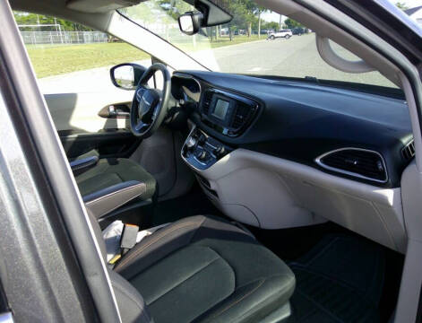 2017 Chrysler Pacifica LX