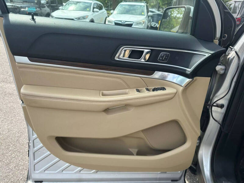 2017 Ford Explorer Limited