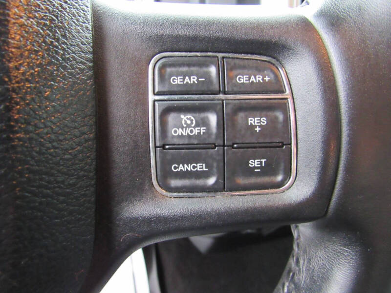 2016 RAM 1500 Big Horn