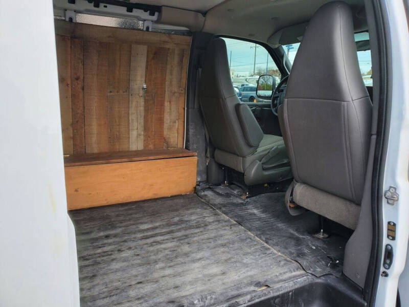 2018 GMC Savana 2500