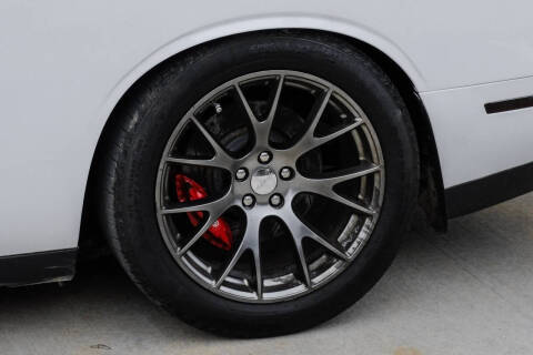 2015 Dodge Challenger SRT 392