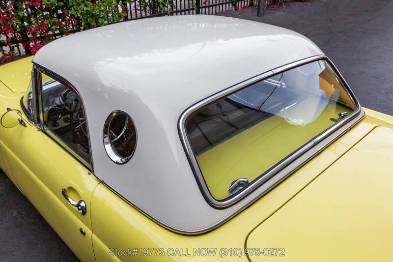 1956 Ford Thunderbird