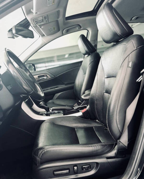 2017 Honda Accord Touring