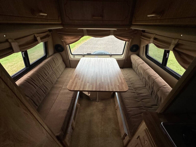 1987 Dodge Ram Van