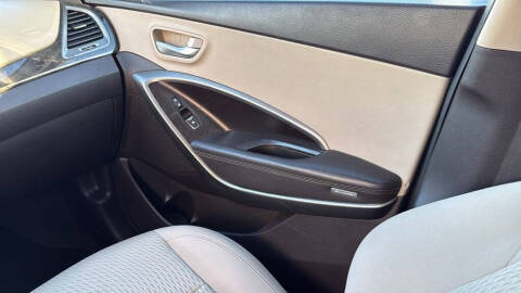 2017 Hyundai Santa Fe Sport 2.4L