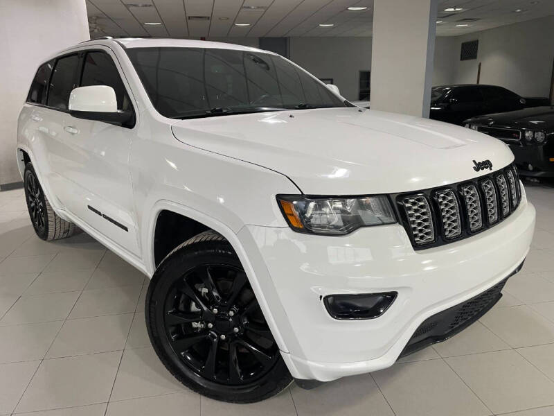 2019 Jeep Grand Cherokee Altitude's photo
