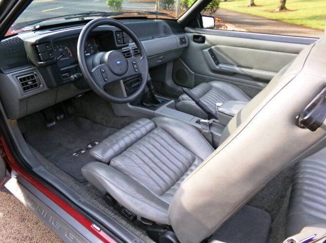 1987 Ford Mustang