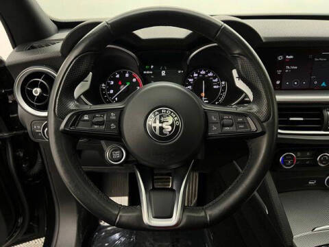 2023 Alfa Romeo Stelvio Veloce