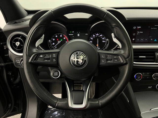 2023 Alfa Romeo Stelvio Veloce