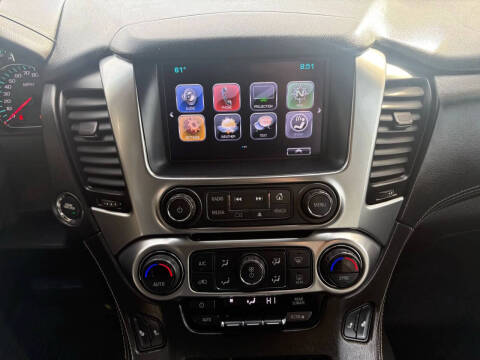 2017 Chevrolet Suburban LT