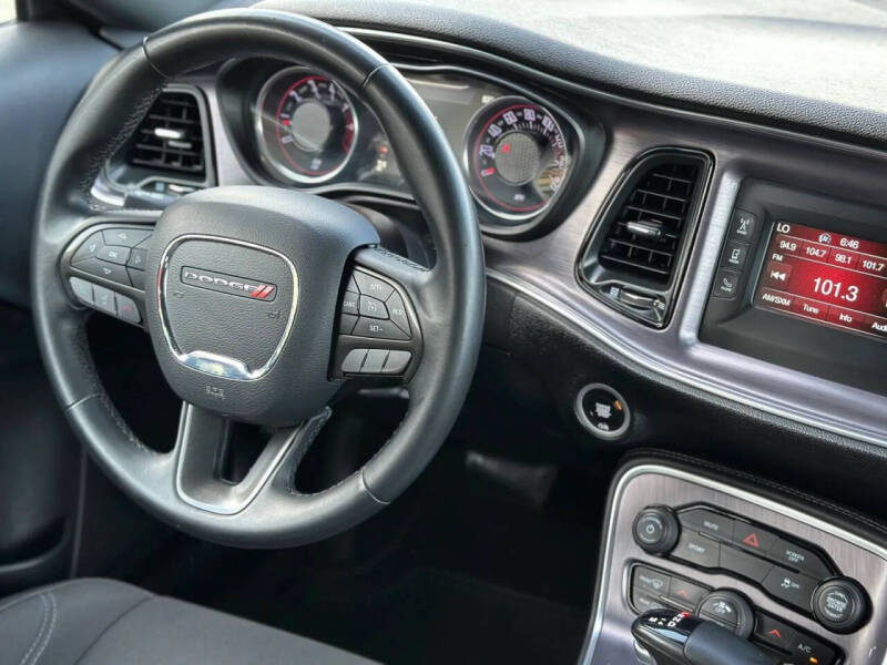 2017 Dodge Challenger