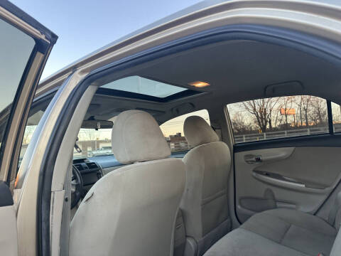 2013 Toyota Corolla LE