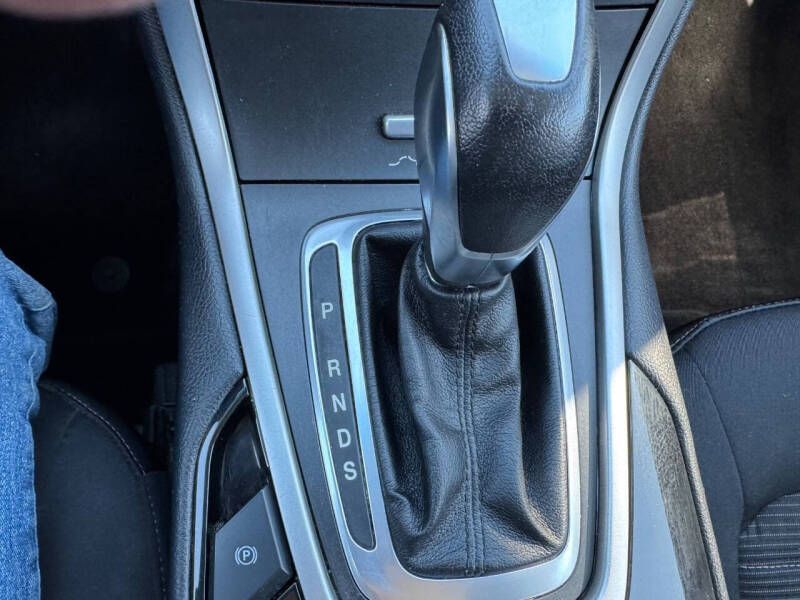 2017 Ford Edge SEL