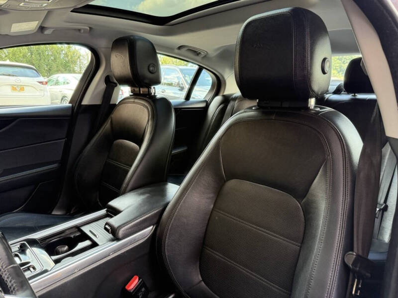 2020 Jaguar XE P250 S