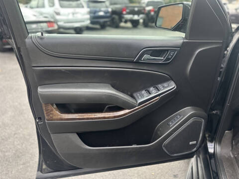 2017 Chevrolet Suburban LT