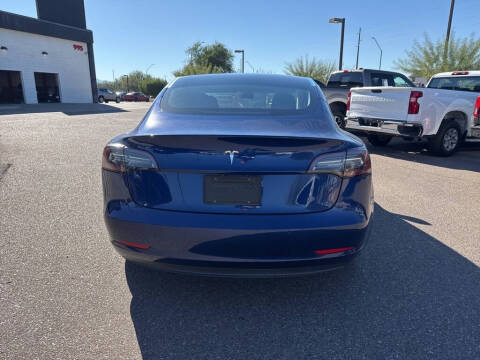 2020 Tesla Model 3 Standard Range Plus