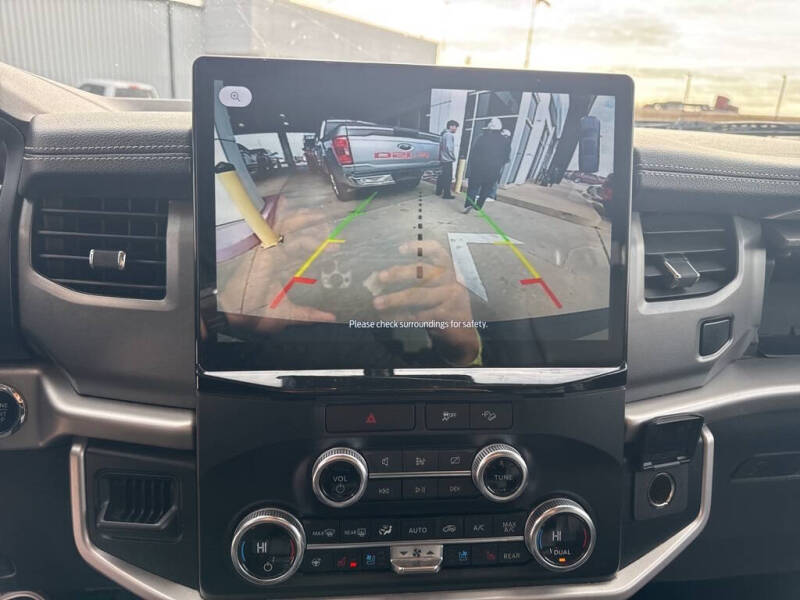 2023 Ford Expedition MAX XLT