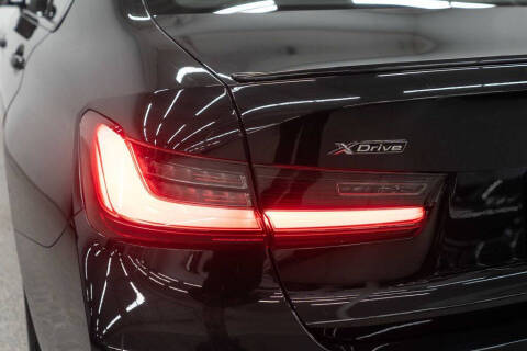 2025 BMW 3 Series 330i xDrive