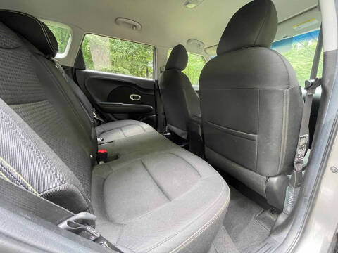 2016 Kia Rio 5-Door EX